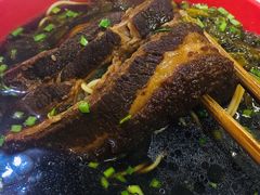 好大一块肉-小龙大肉面馆