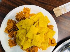-超越炭火牛蛙火锅鸡(河东店)