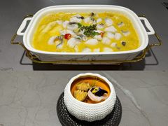 榴莲酸菜鱼-3号仓库·创意中国菜(长宁龙之梦店)