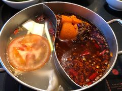 -小天鹅火锅·一线江景洪鼎旗舰店(洪崖洞店)