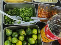 -四川小胡子海鲜(丁村万人海鲜广场店)