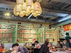 -巴卤社老火锅(财富店)