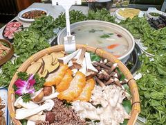 -土连锅·现熬养生汤锅(梁家巷店)