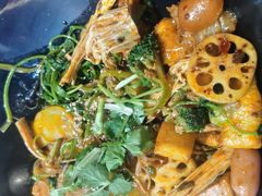 -醉人椒麻辣香锅(上地华联店)