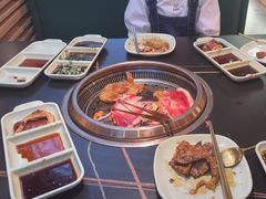 -梨花自助烤肉(西三旗万象汇黑金店)