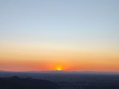 -鬼笑石后山停车场