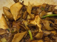 菌菇小炒皇-西北45°(世茂广场店)