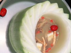 -得意咚瓜·顺德鱼生·冬瓜火锅(深圳首店)