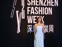 -欢乐海岸椰林沙滩-2025湾区超级灯会