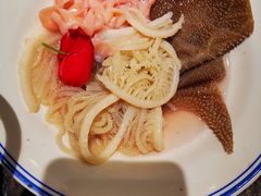 -周小明火锅(黑金冠社区店)