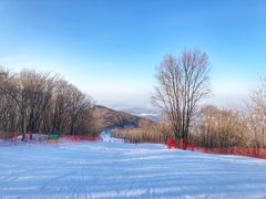 -中旅松花湖滑雪场