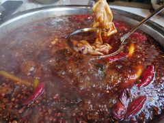 -九尺赵老四鲜鹅肠火锅