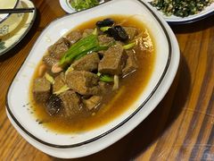 养生黑豆腐煲-呼吸森林·生态农庄农家乐私房菜