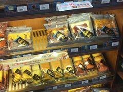 -全家便利店(桂平路店)