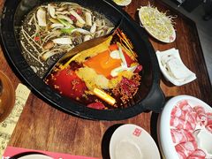鸳鸯锅-大话三城重庆火锅(万科天誉店)