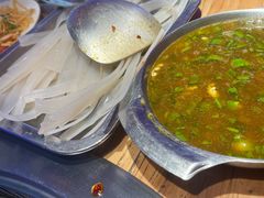 -山河屯铁锅炖鲜鹅·东北菜(开发区一店)