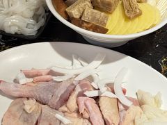 -润泽园海南椰子鸡·糟粕醋火锅(拱北店)