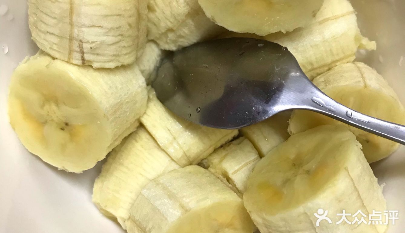 第一次吃到这么好吃的青皮香蕉，奶椰