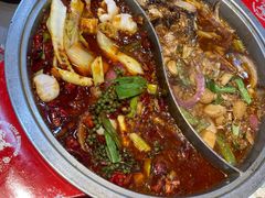 -集草轩·重庆麻辣烤鱼(西湖道店)