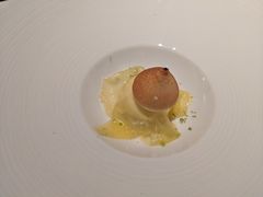 桃子佐香草冰激凌-Le Comptoir de Pierre Gagnaire