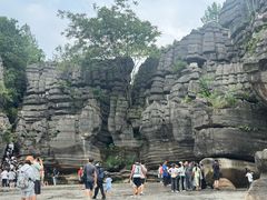 -梭布垭石林景区