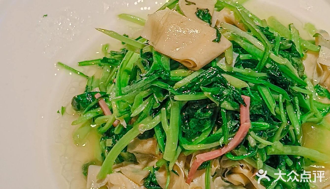 这家的红烧肉我不知道来了多少回