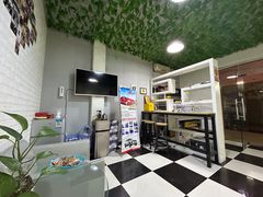 -鲨鱼皮汽车凹陷玻璃修复(静安店)