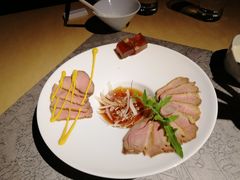 -穹六人间 people 6(岳阳路店)