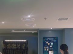 -星巴克(浦东机场T2到达店)