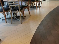 用餐区-必胜客(兴华中路PH店)