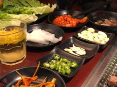 小菜-肉甲韩国木炭烤肉(新壹街1店)