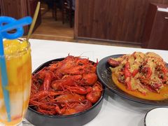 -老鄞江清水龙虾•赵赵家(江北店)