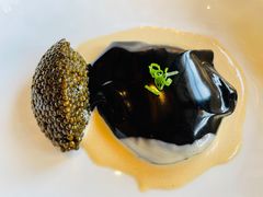 鱼子酱配鸡蛋迷莫莎-Le Comptoir de Pierre Gagnaire
