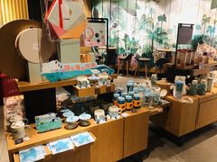 零售区-星巴克(夏日百货店)