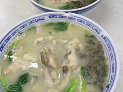 -明呈黄鱼面馆(斜土路店)