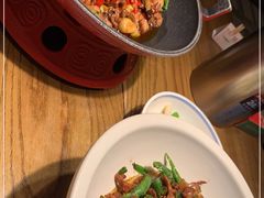 -爱碗亭·鲜炒湖南菜(壹城中心店)
