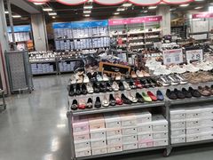 -上品折扣(回龙观店)