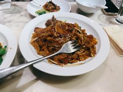 干炒牛河-汤城小厨•粤菜•靓汤(西直门凯德MALL店)