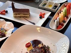 -广州天河希尔顿酒店