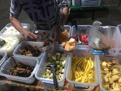 -万绿园