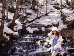 -峡谷浮石林景区