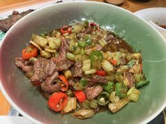 -娜仁图雅蒙古美食村(33小镇店)