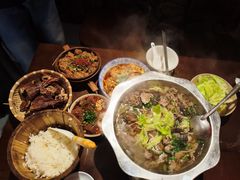 -谢老五跷脚牛肉·非遗传承店