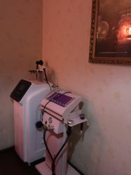 -爱美丽科技美肤中心