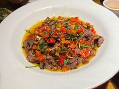 -爱碗亭·鲜炒湖南菜(壹城中心店)