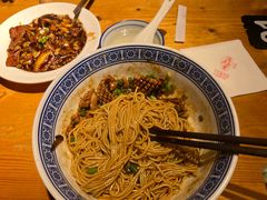 -沪西老弄堂面馆(定西路店)