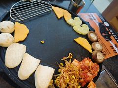 -彭妈家•韩国烤肉料理(张杨路店)