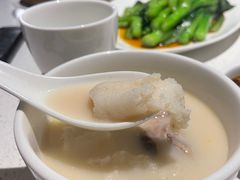 -煲王粤菜餐厅(中侨中心店)