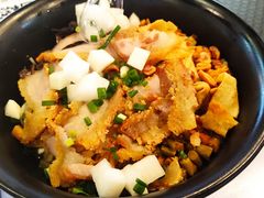锅烧干捞螺蛳粉-怂猫抓子·成都冒烤鸭