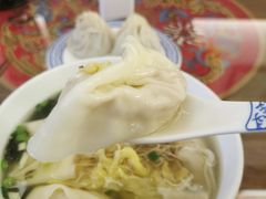 -笑来喜馄饨小笼工坊店(湖滨街店)